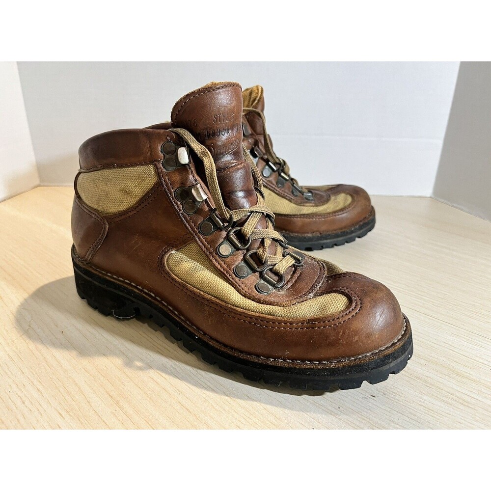 Vintage Danner Women Sz7M Brown Leather/Canvas Hiking Boots 43364  Lot 1566